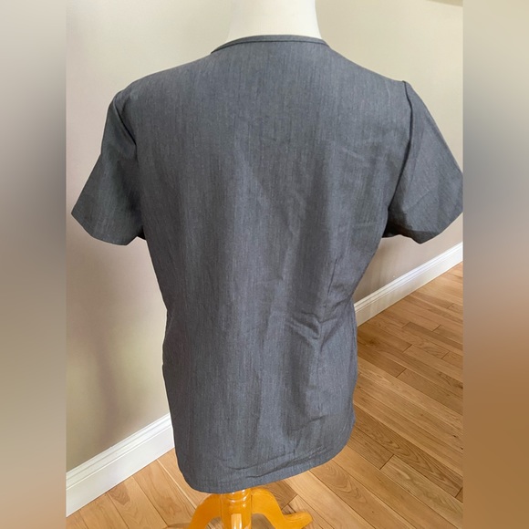 FIGS scrub set - Picture 2 of 7